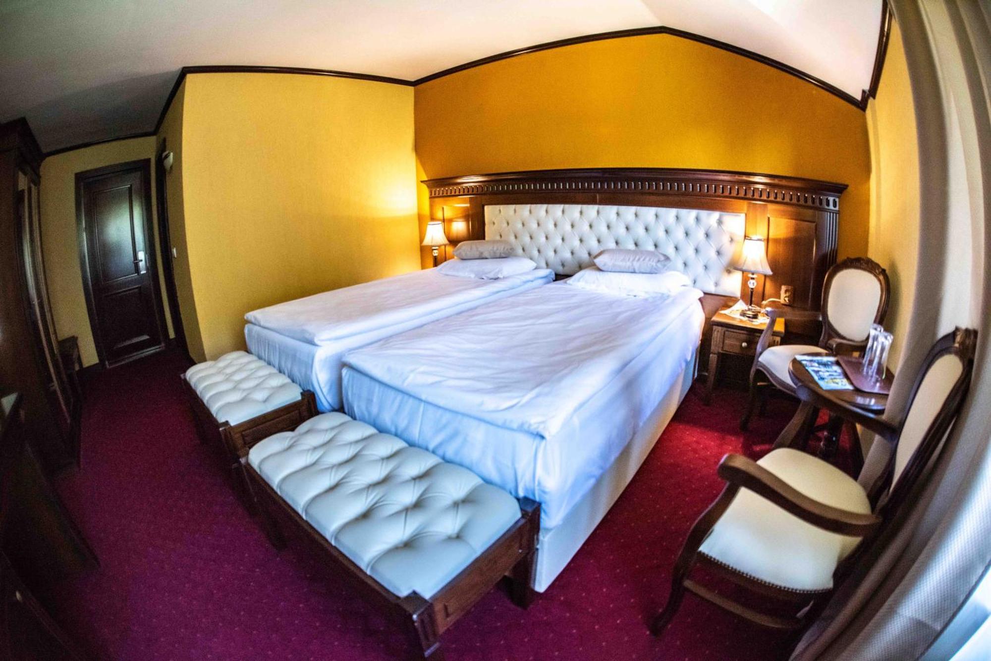 Hotel Trei Brazi Băile Olăneşti Dış mekan fotoğraf