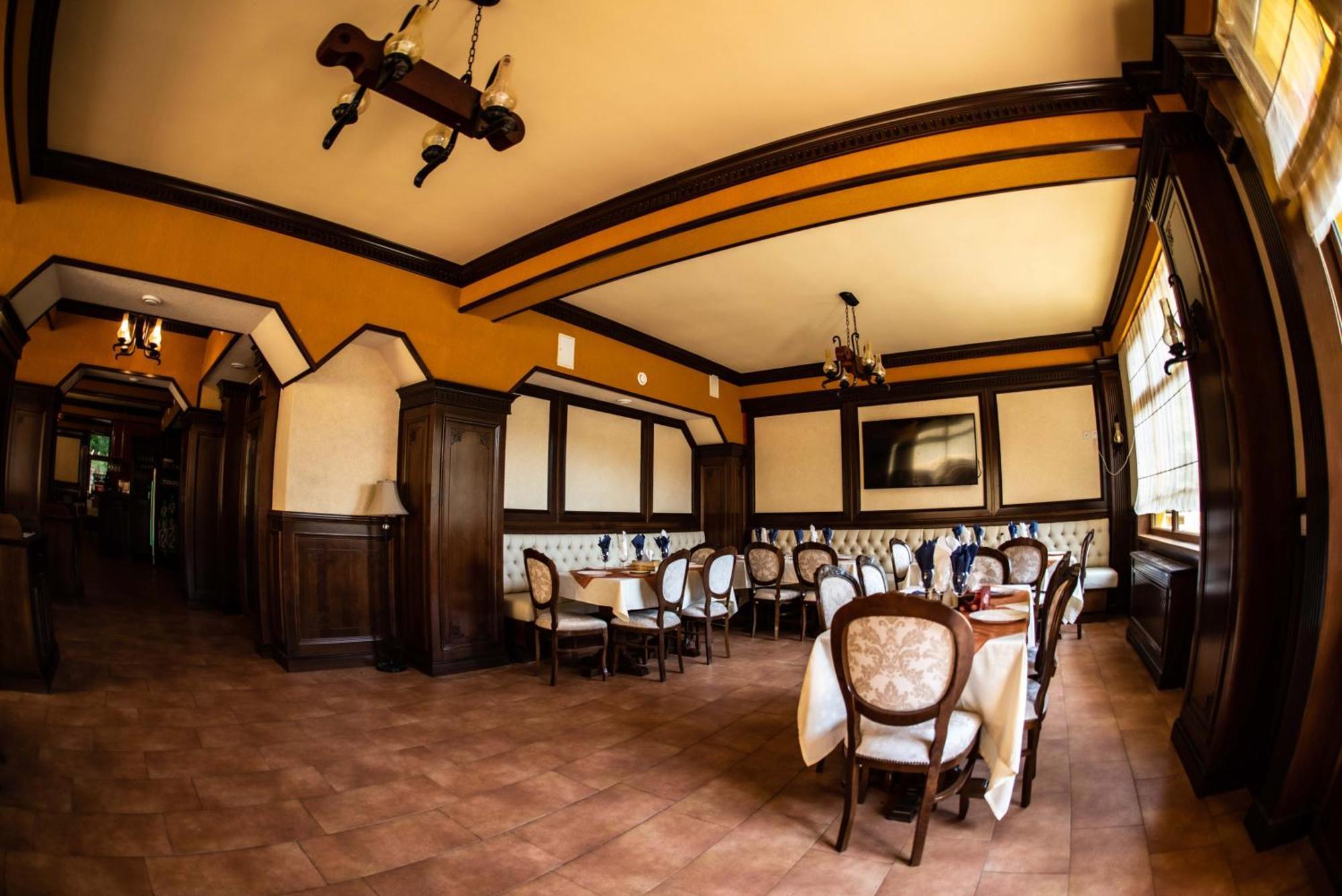 Hotel Trei Brazi Băile Olăneşti Dış mekan fotoğraf
