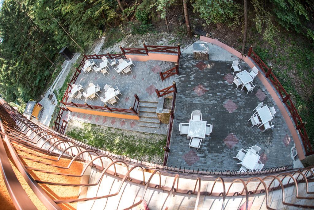 Hotel Trei Brazi Băile Olăneşti Dış mekan fotoğraf